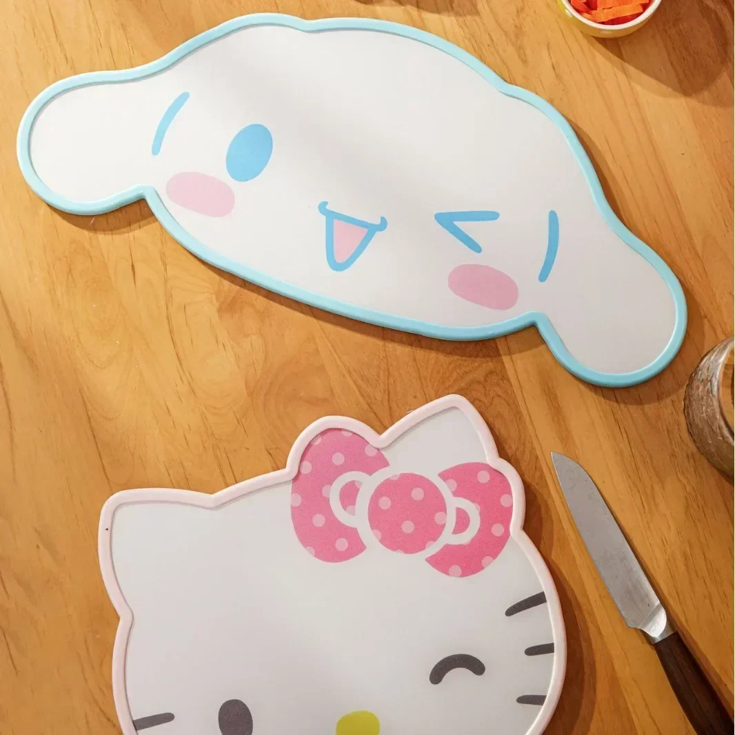 Planche à découper Sanrio My M - Baby 1 Year Food avis et prix